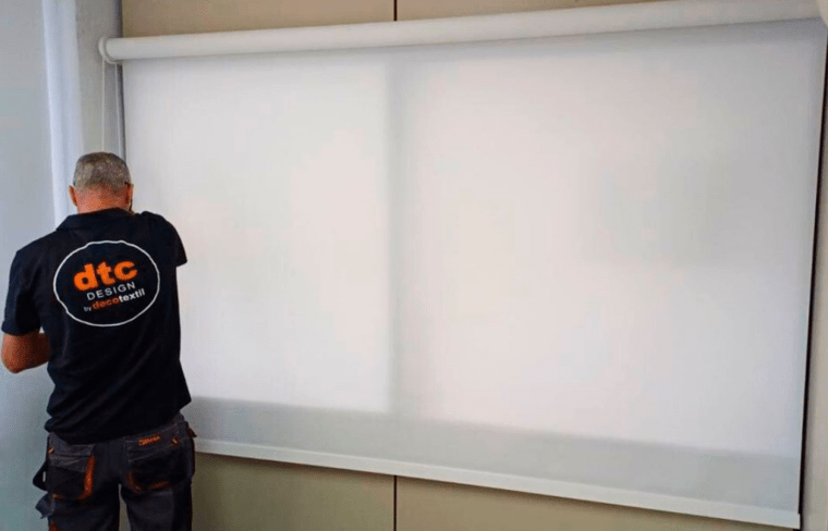 Servicio de instalación de estores en Las Palmas