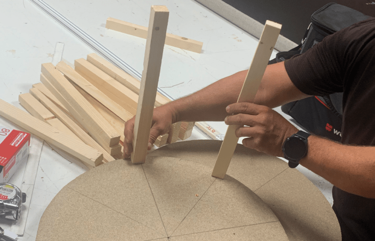 Así es como creamos piezas únicas en nuestro taller textil, convertimos las ideas en muebles exclusivos